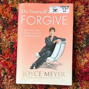 *NWT* Do Yourself a Favor... Forgive Book by Joyce Meyer